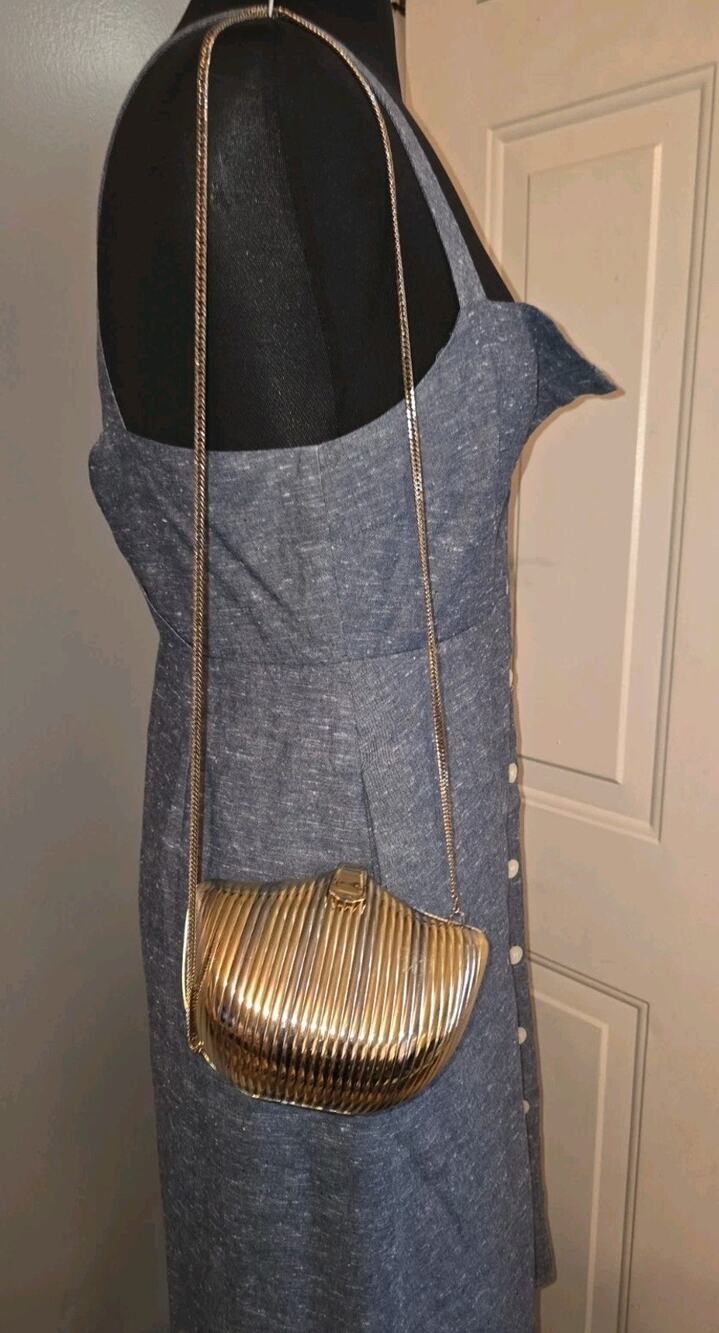 Vtg Hard Shellshell Clutch Evening Bag Purse Chain Strap Gold Metal Kiss Lock